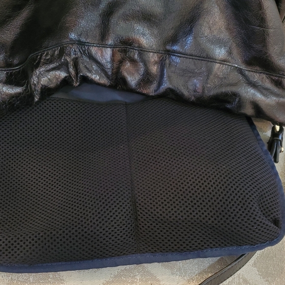 Cole Haan Leather Stagedoor Studio Drawstring Bucket Bag - Picture 6 of 7